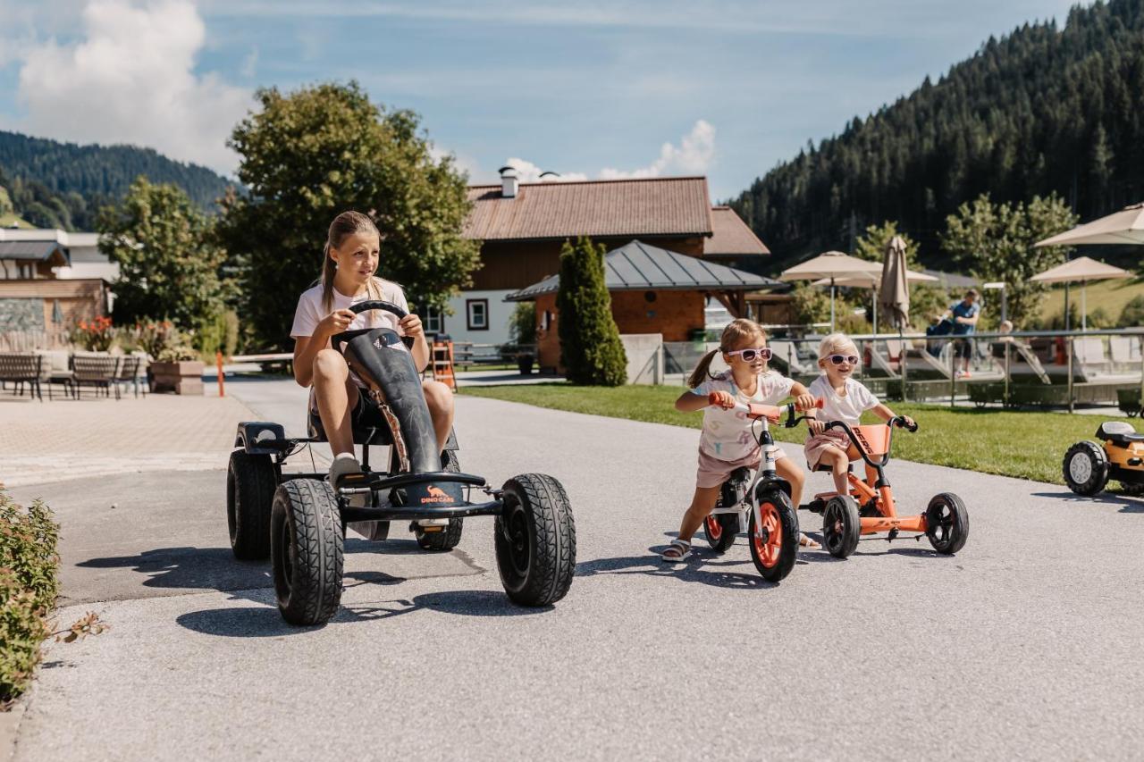 Hofgut Apartment & Lifestyle Resort Wagrain Kültér fotó