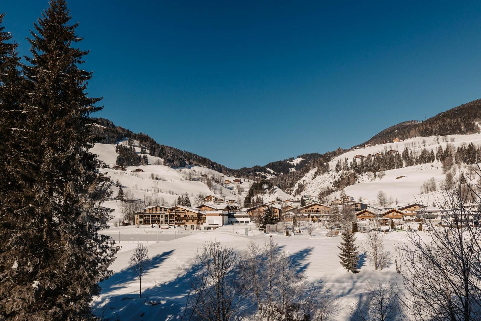 Hofgut Apartment & Lifestyle Resort Wagrain Kültér fotó